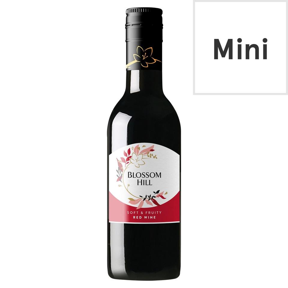 Blossom_Hill_Soft_&_Fruity_18.75Cl_187ml_℮.jpeg